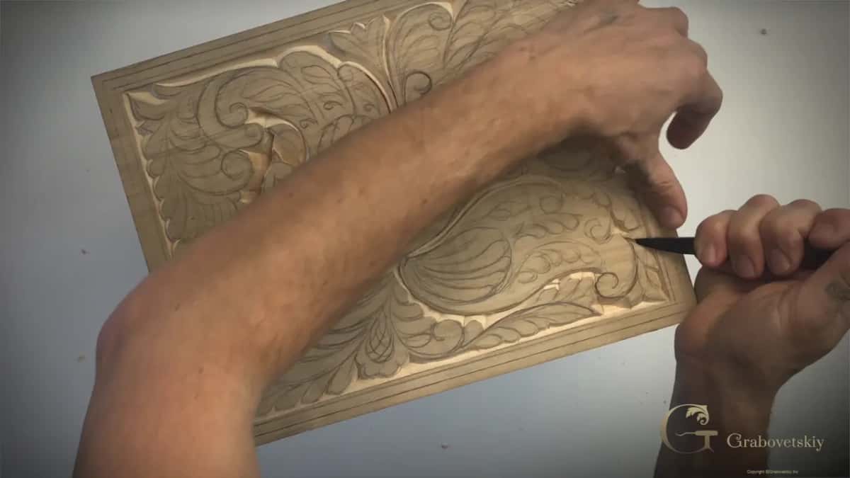 Blade held low by a wing