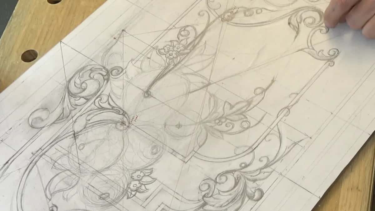 No hand drawing, small round flowers at the top and near the bottom