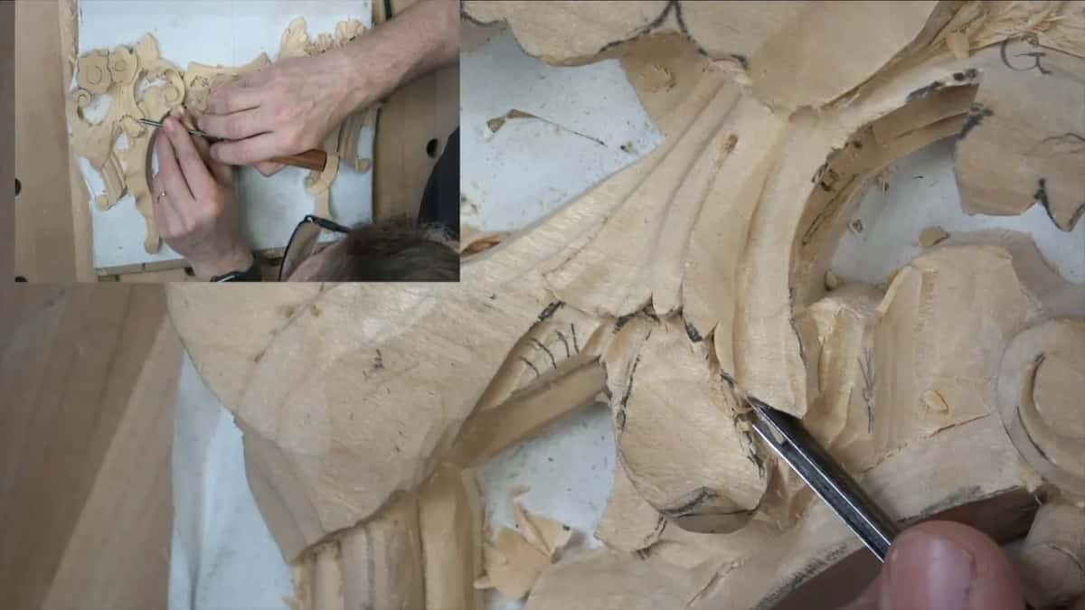 Small gouge at the leaf edge, both hands on it in the inset