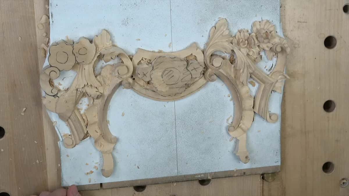 The whole floral panel standing on the bench