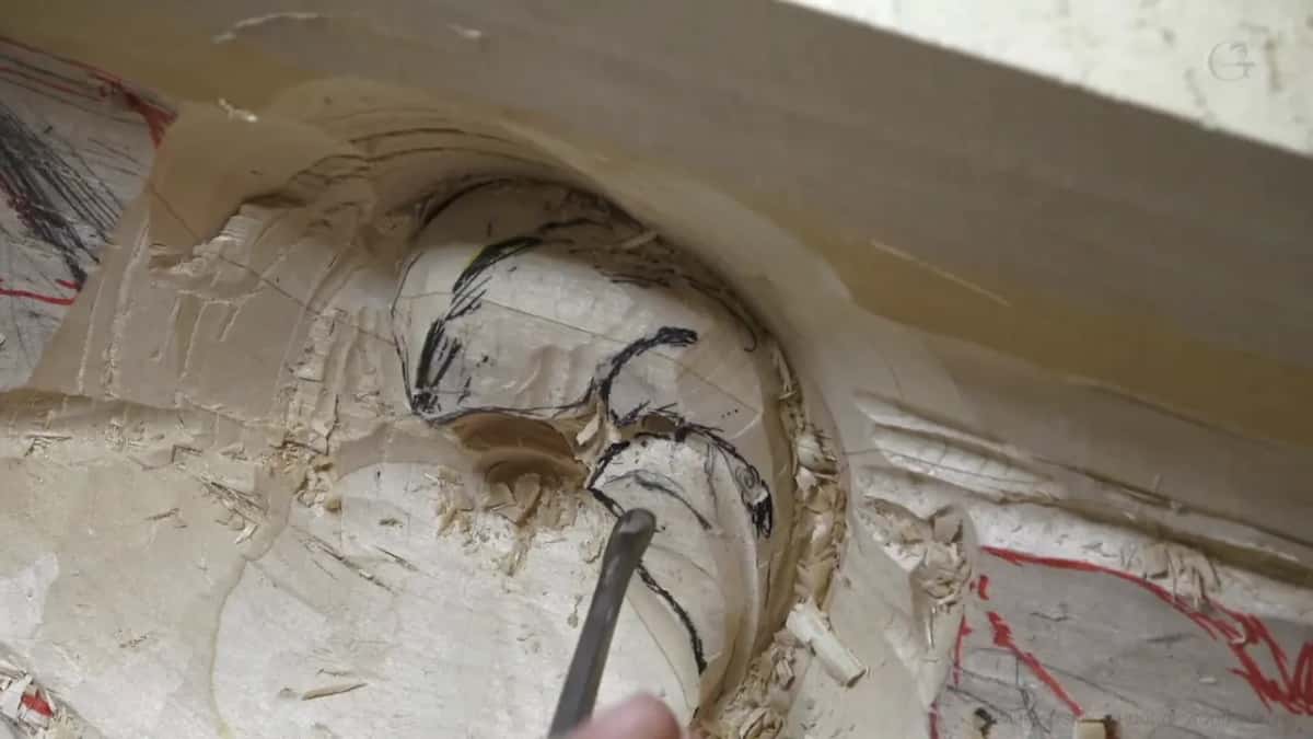 A small round hole sits in the middle of the hollow.