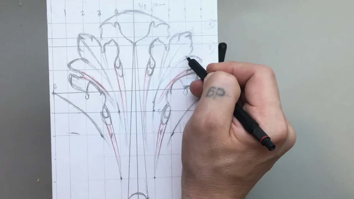 Red lines running inside the lobes while the black pen keeps drawing