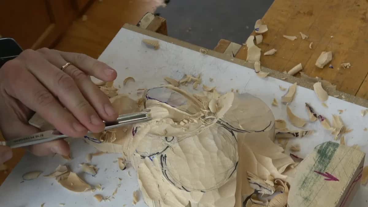 Hollowing the wood where the petal will turn over